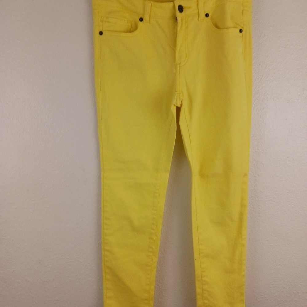 Chor yellow skinny jeans size 7
